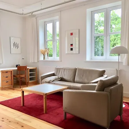 公寓 Kuenstlerhaus *