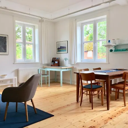 Kuenstlerhaus Apartment *