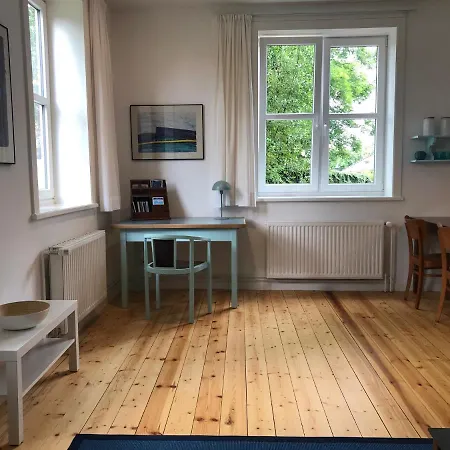 Kuenstlerhaus Apartamento *