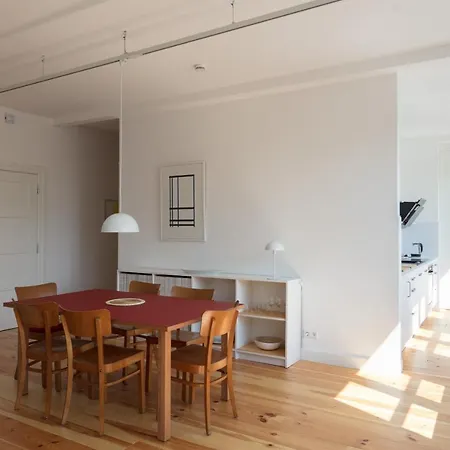 Kuenstlerhaus Apartamento *